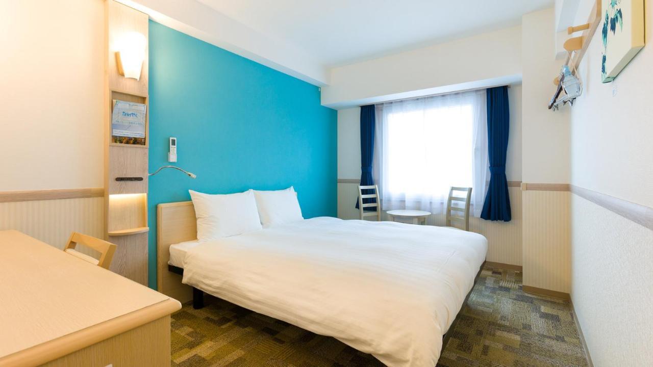 Toyoko Inn Kashiwa-Eki Higashi-Guchi Exterior photo